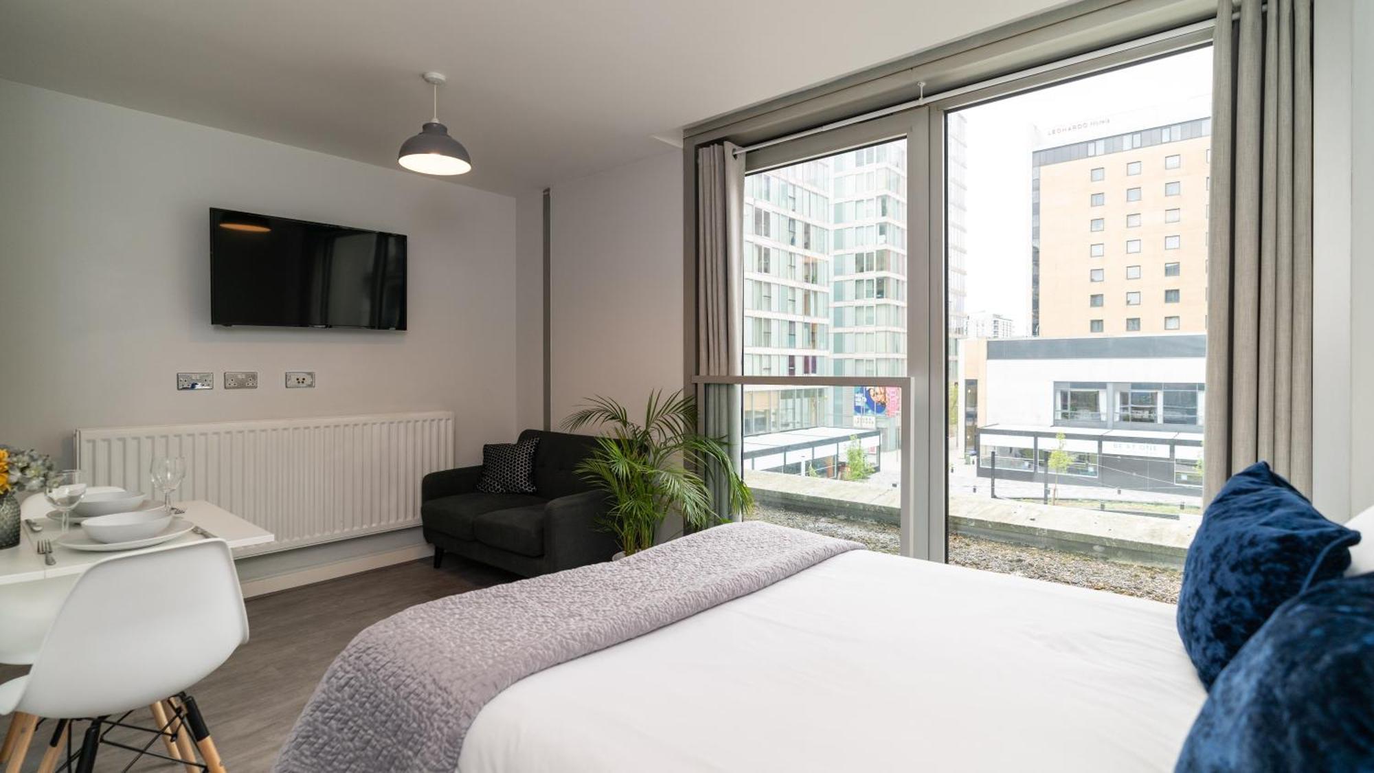 City Stay Apartments - Hub Milton Keynes Exterior photo